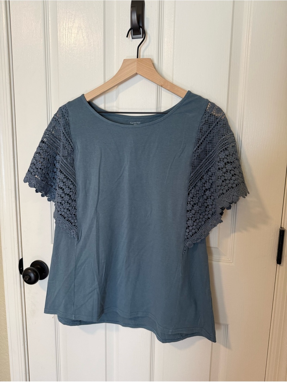 GARNET HILL Aiden Lace-Sleeve Tee, slate blue, Large